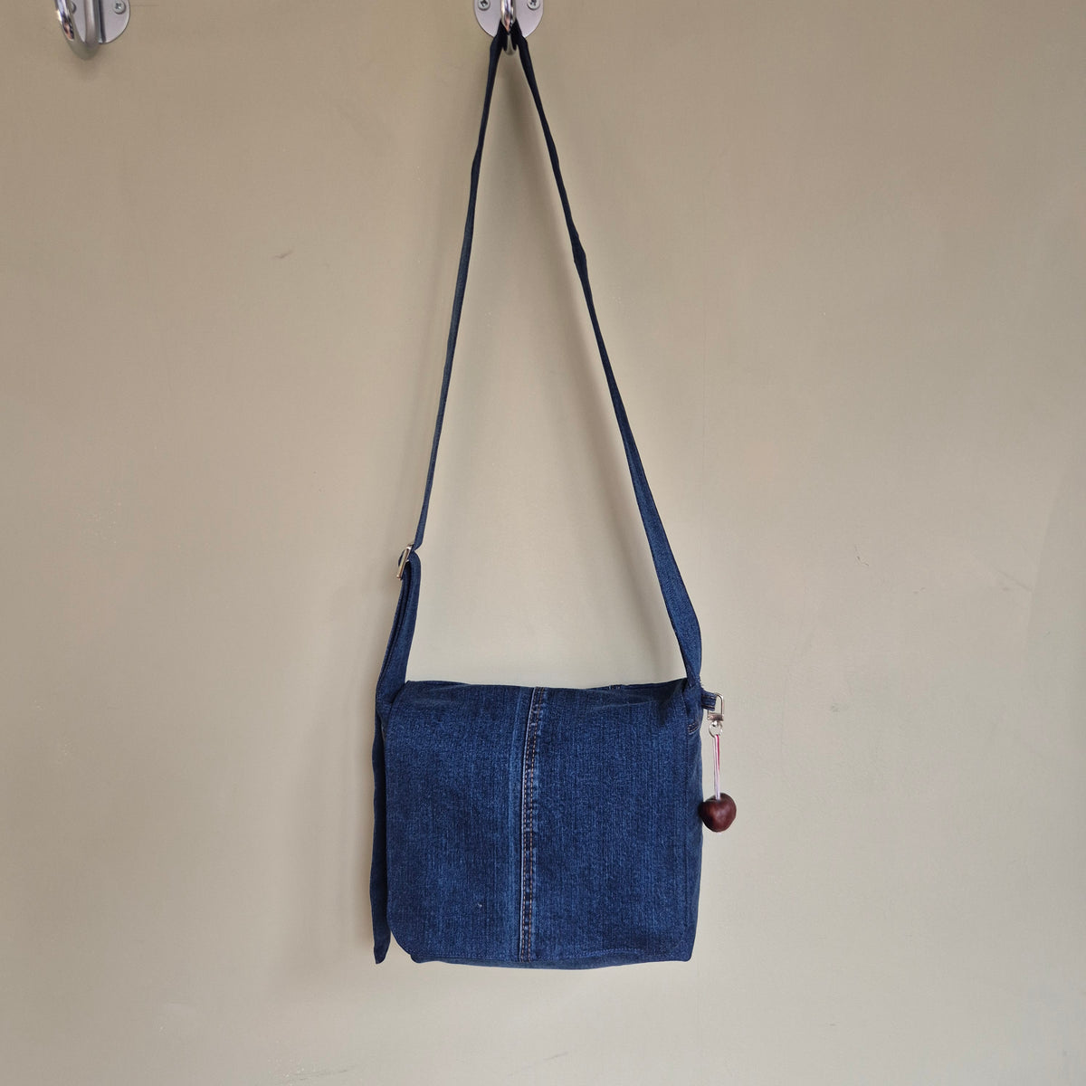 Quebec messenger bag - small