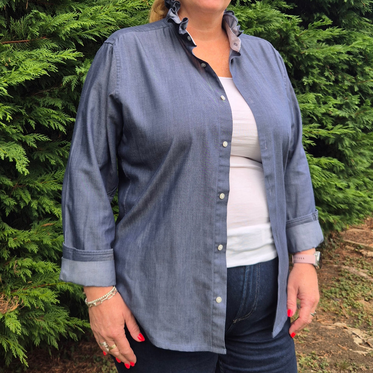 Blue/Grey shirt with ruffle collar : size M