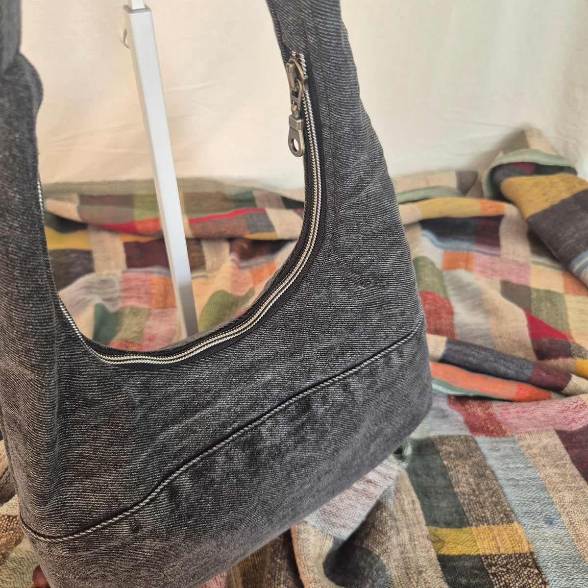Carcassone shoulder bag