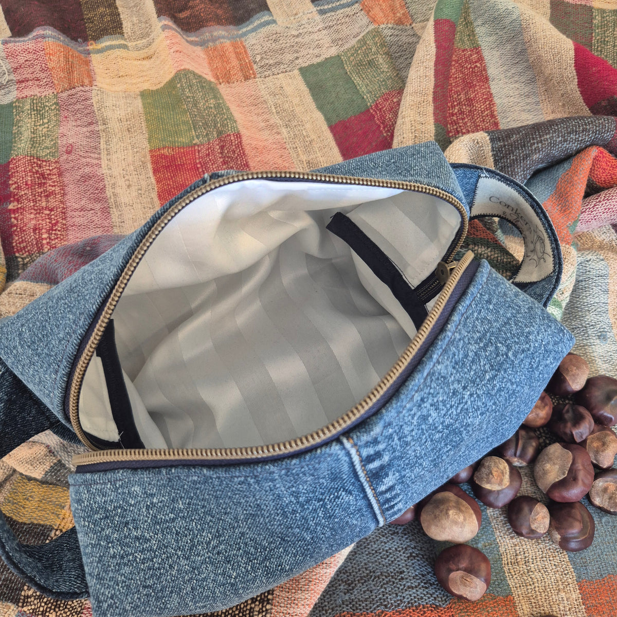 Porto wash bag