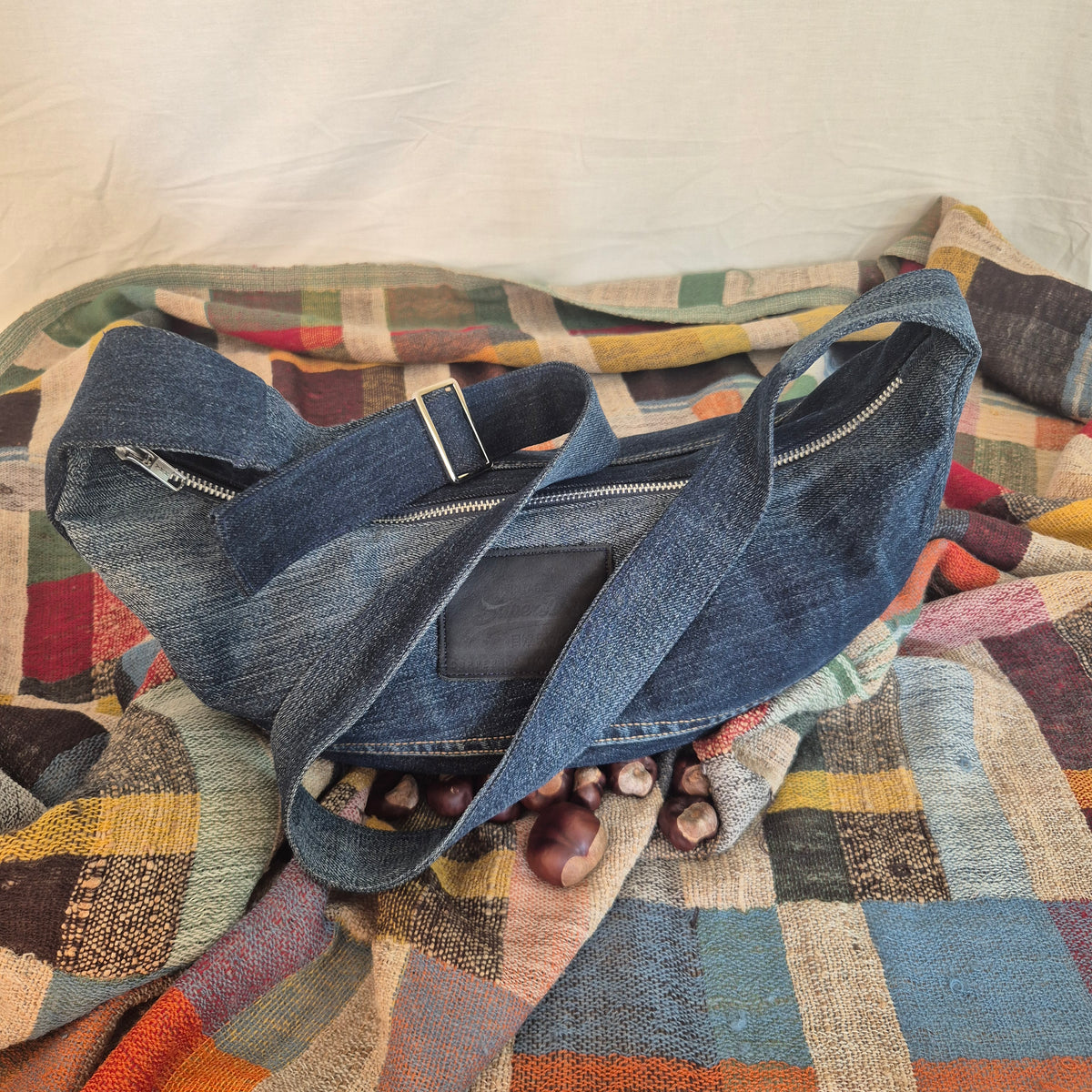 Sienna sling bag