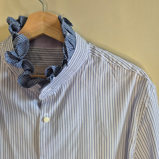 White pinstripe shirt with ruffle collar - size L