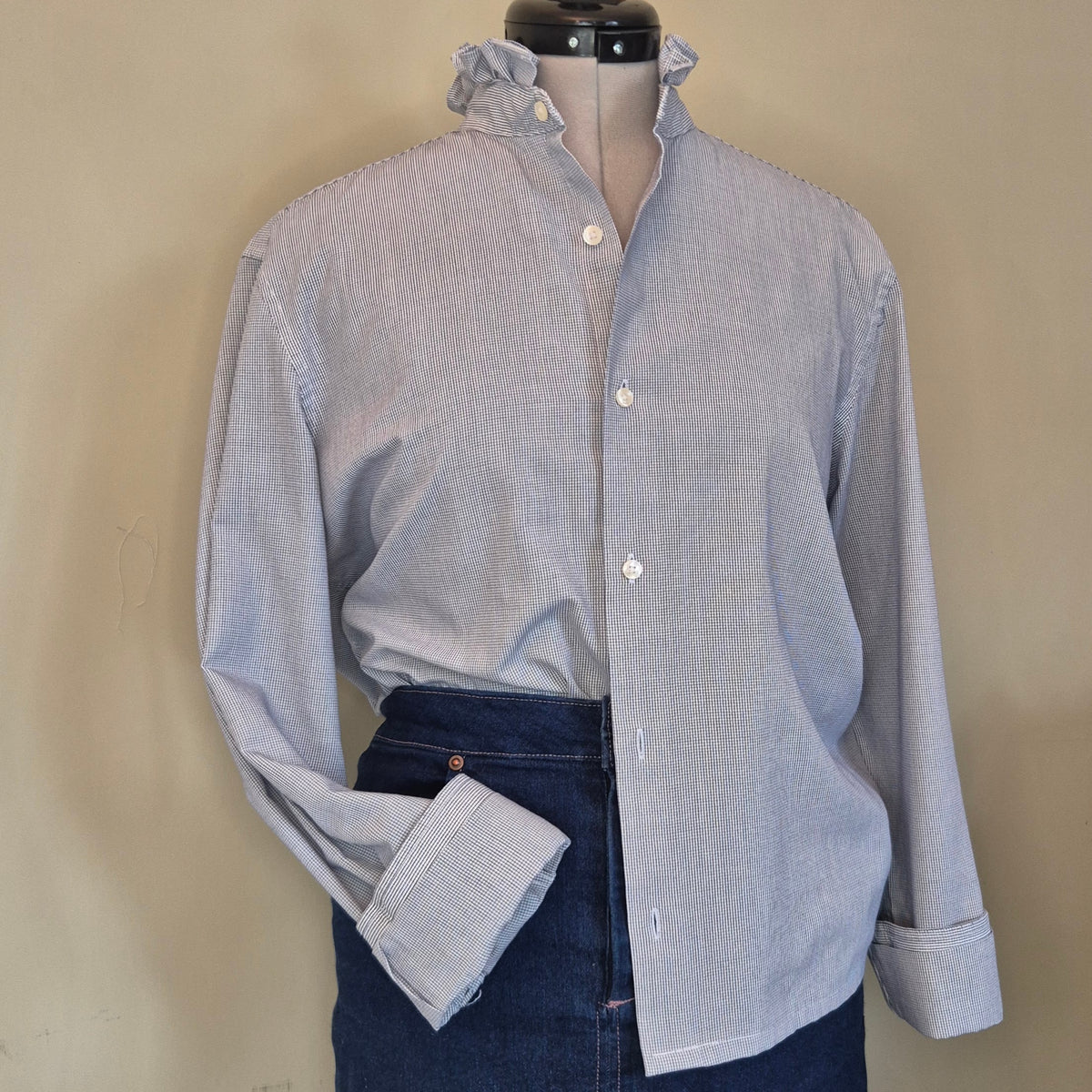 Off-white check ruffle collar shirt : size S