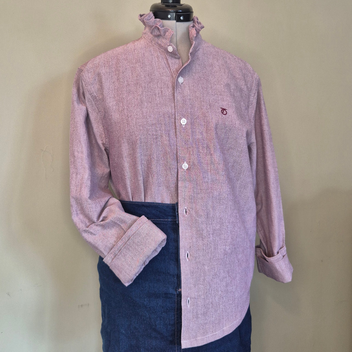 Pink chambray shirt with ruffle collar : size S