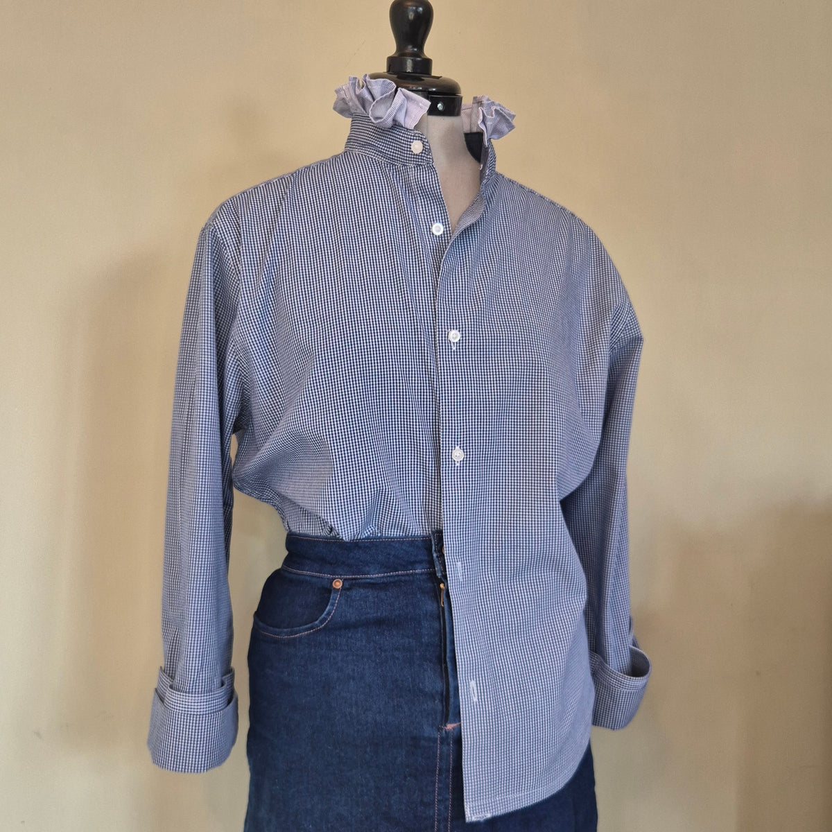 Navy gingham shirt with contrast ruffle collar : size M