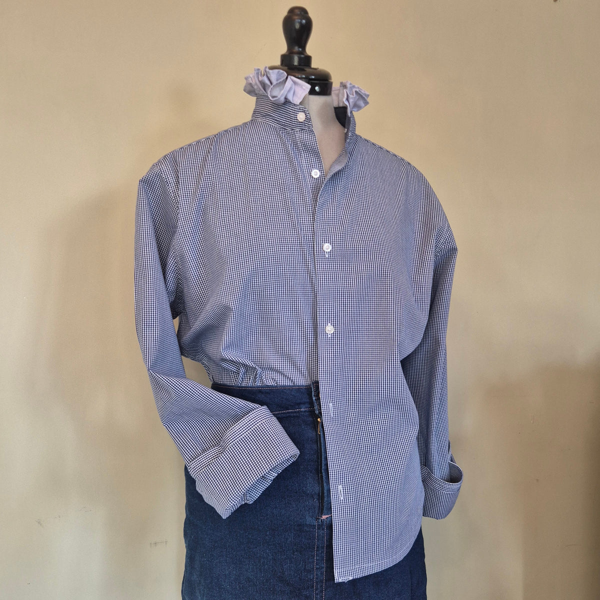 Navy gingham shirt with contrast ruffle collar : size M
